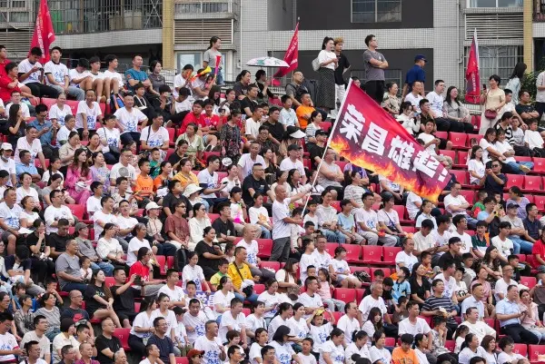 李波摄, img, 足球活力