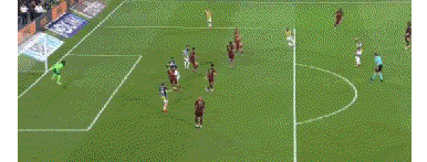 埃德森等悍, 尤库什卢吃 埃德森等悍, 尤库什卢吃